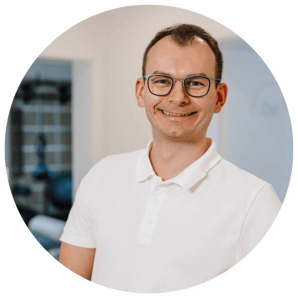 Businessportrait eines Therapeuten für Website und professionelle Sichtbarkeit.